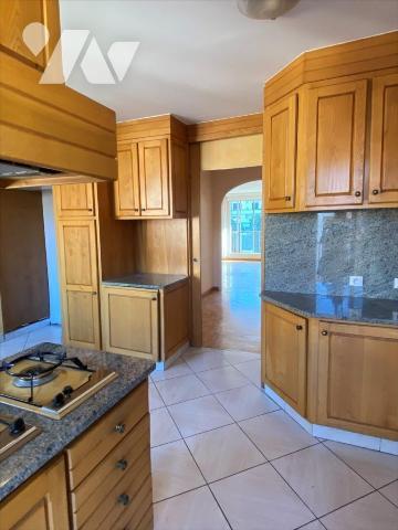 CHAMBERY CENTRE -  T5/6 5ème étage avec garage double