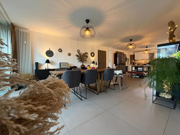 Appartement - 5 pièces - 115 m²