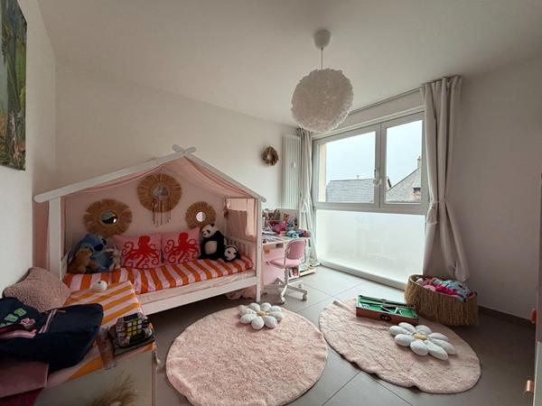 Appartement - 5 pièces - 115 m²