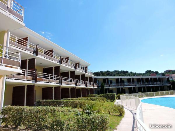 La Ciotat (13600) Appartement T2 La Ciotat parking piscine