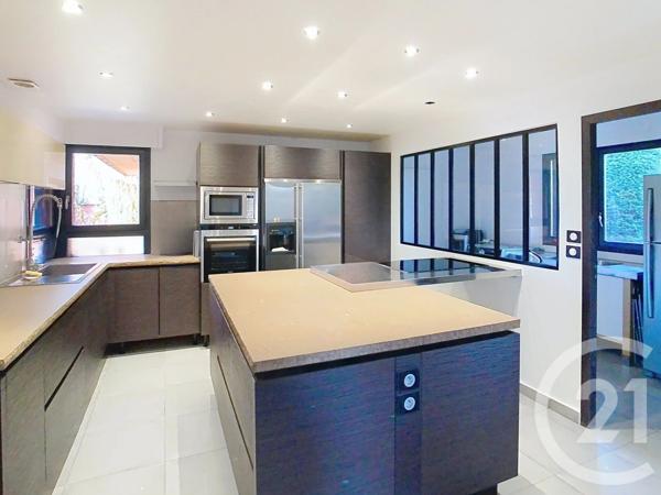 Maison à vendre  9 pièces - 243,31 m2 THIAIS - 94