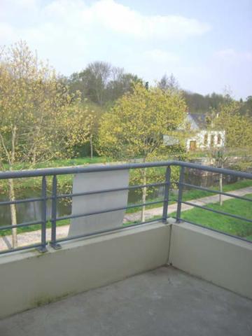 T2 le long du canal
