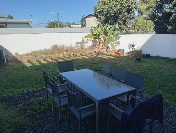 A LOUER APPARTEMENT F3 EN REZ DE JARDIN DE 79 M2 DE SURFACE DANS UNE RESIDENCE RECENTE A LA SALINE LES HAUTS