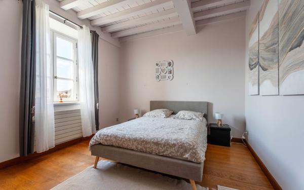 Maison à vendre    7 pièces •  Saint-Germain-sur-l'Arbresle