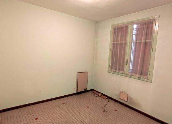 Maison à vendre    5 pièces •  Narbonne