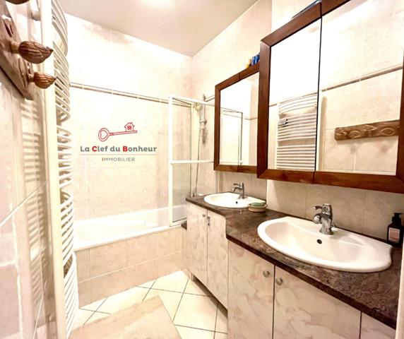 Immeuble coeur de ville avec 7 lots