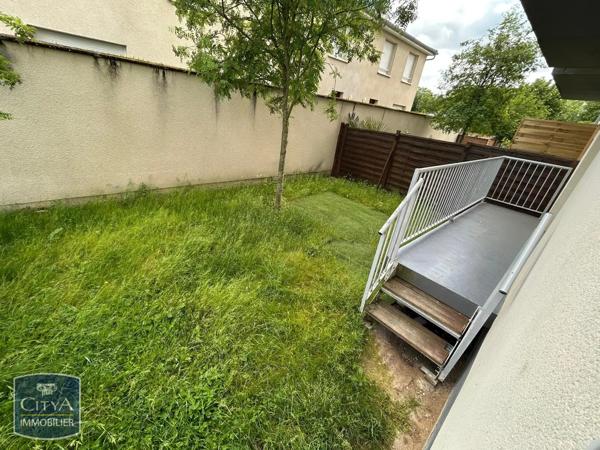 Appartement à louer 3 pièces 70.47m² Châlons-en-Champagne (51000)