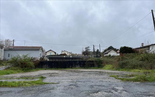 Terrain à vendre |  Ribérac |  1777 m²