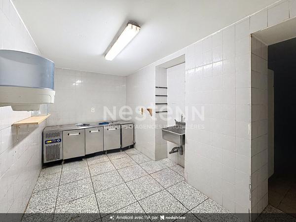 Maison, murs commerciaux Thiverny 8 pièce(s) 240 m2
