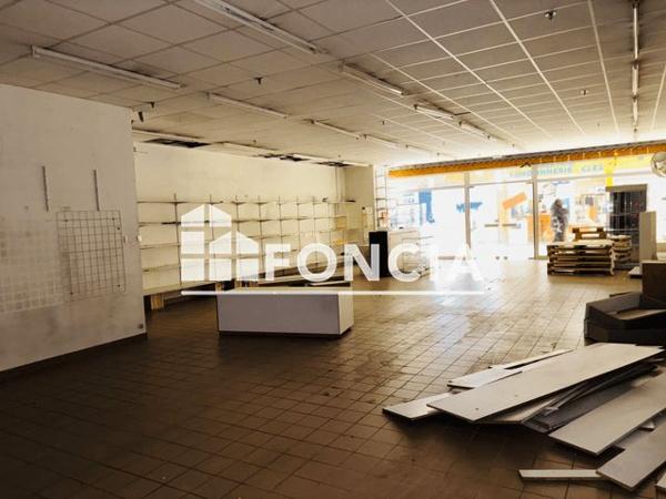 Location Local commercial 2 pièces 138.6 m² - RUE CLAUDE DEBUSSY Montmagny 95360