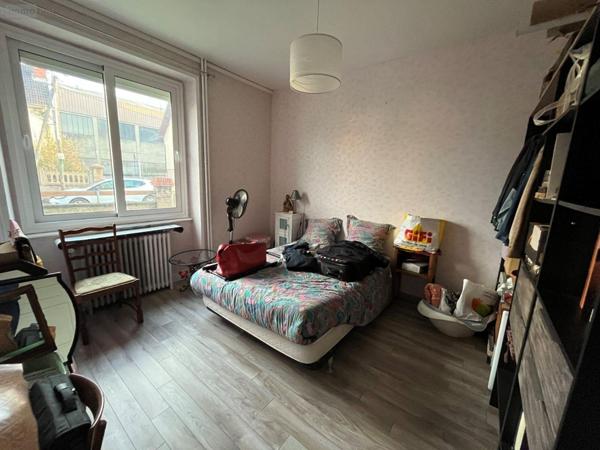 Appartement à vendre à Montceau-les-Mines en Saône-et-Loire (71300), ref : 063/1472   
Salangro