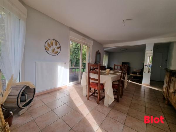 Maison 6 pièce(s)