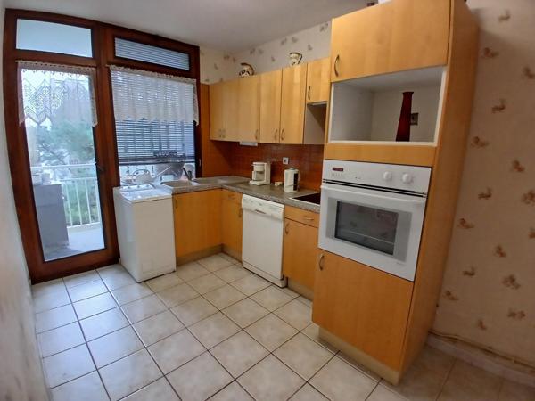BEL APPARTEMENT AUX PORTES DU PARC DU BOURRAN