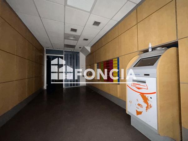 Location Local commercial 3 pièces 39 m² - 13 RUE LAMARTINE Martigues 13500