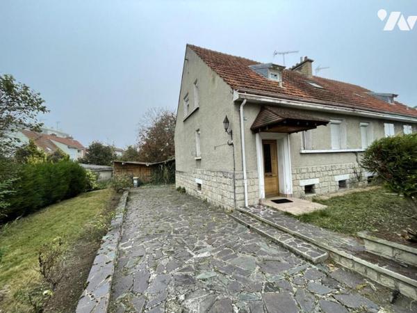 maison 5 pièces avec jardin et garage.