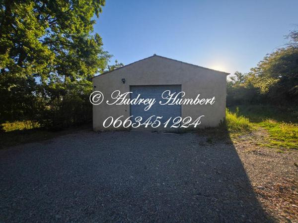 EXCLUSIVITE, PIERREVERT, ensemble immobilier composé d'un ENTREPOT + TERRAIN CONSTRUCTIBLE de 4000 m²