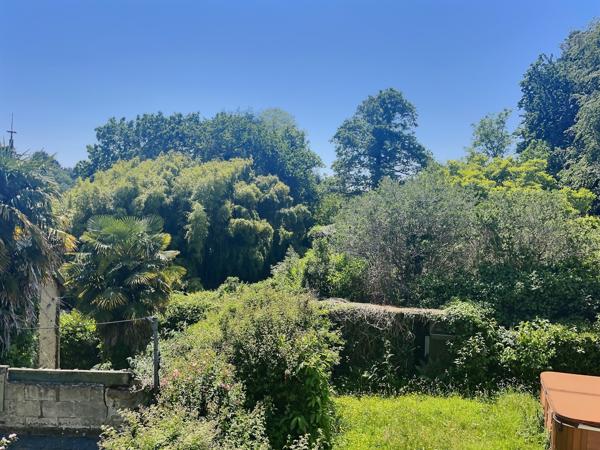 Pont-Aven (29930) Maison de 218 m2/ terrain de 300m2 avec SPA / 6 chambres /200m de l'AVEN