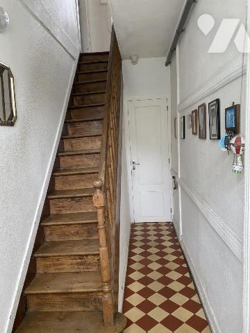 MAISON EN PIERRES AVEC TERRAIN EN BORDURE DE RIVIERE