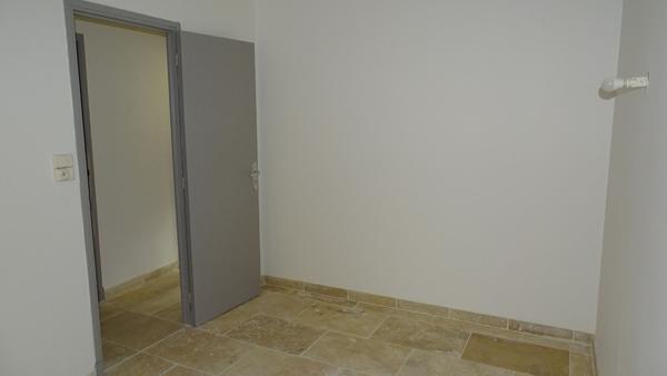 APPARTEMENT RENOVE A CARCASSONNE