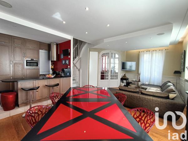 Maison de ville 5 pièces de 135 m² à Vichy (03200)