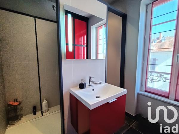 Maison de ville 5 pièces de 135 m² à Vichy (03200)