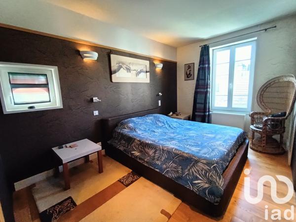 Maison de ville 5 pièces de 135 m² à Vichy (03200)