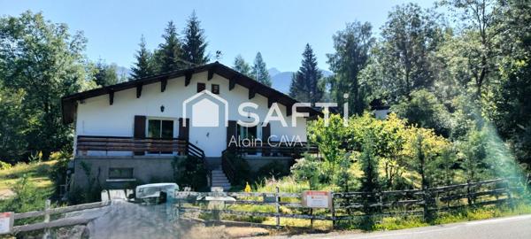 Maison de 103 m² avec terrasse,  garage en sous sol sur 1360m² de terrain cloturé