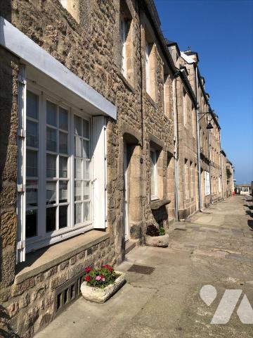 AU COEUR DU VILLAGE
