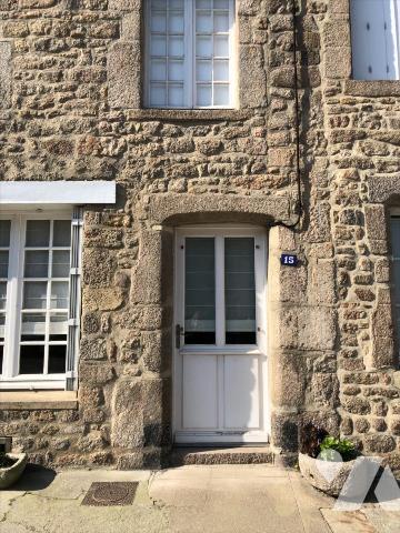 AU COEUR DU VILLAGE