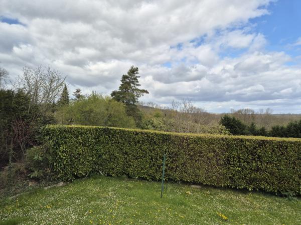 Lisle (24350) Dordogne - Périgueux -Lisle - Maison 93m² - trois chambres - grand garage - terrain plat - investissement loca