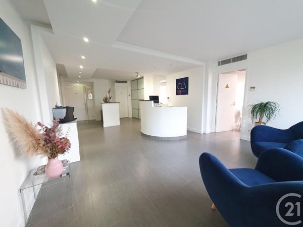 Appartement F5 à vendre  5 pièces - 110,46 m2 L ISLE ADAM - 95