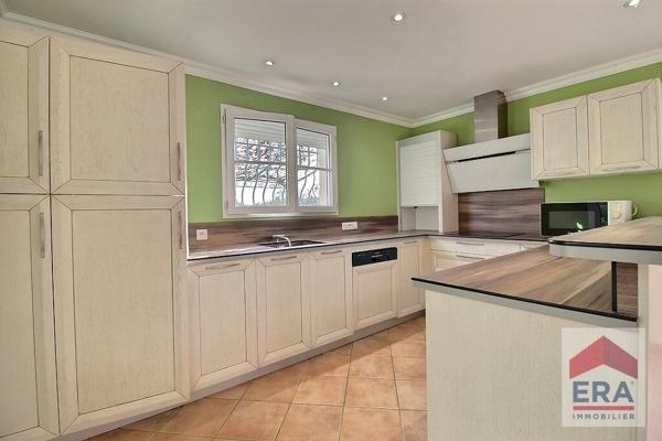 Maison Sarrians 4 pièces -100m² - Garage - Jardin - Piscine