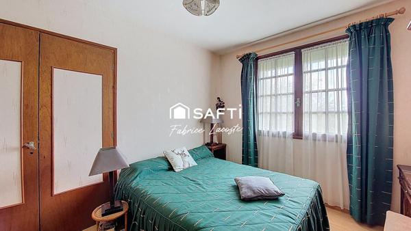 Maison - 6 pièces - 180 m²