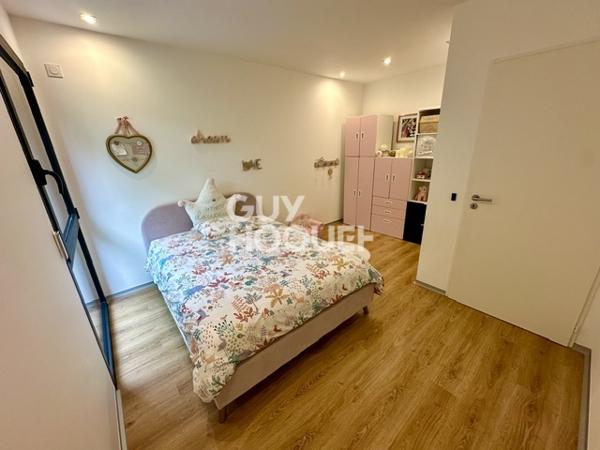 COUP DE COEUR ASSURÉ - Maison meublée à louer de 6 pièces de 126m²