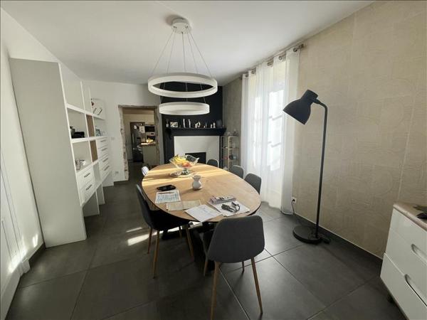 Maison à vendre |  Barbaste |  6 pièces | 172 m²