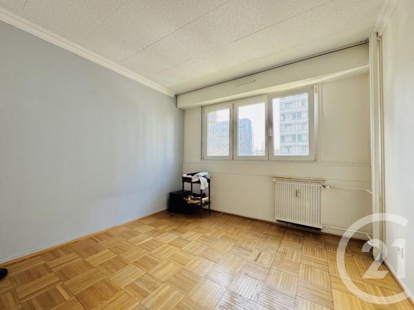 Appartement F3 à vendre  3 pièces - 83,28 m2 STRASBOURG - 67