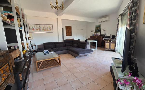 Appartement à vendre    4 pièces •  Perpignan