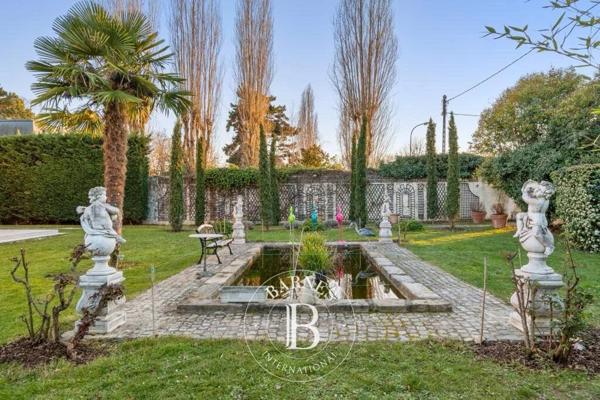 Le Vésinet, Maison 5 Chambres -  380 m² à vendre