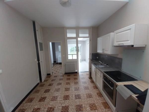 Location immobilière : Maison de ville à Roubaix  3 pièces 76 m² 916 € / Mois (Charges comprises)- ASD Immobilier.