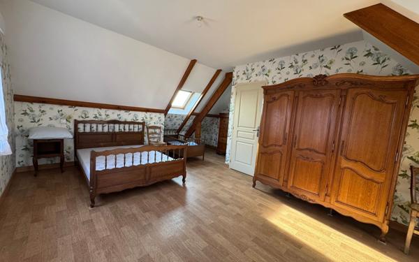 Maison à vendre    6 pièces •  Dompierre-Becquincourt