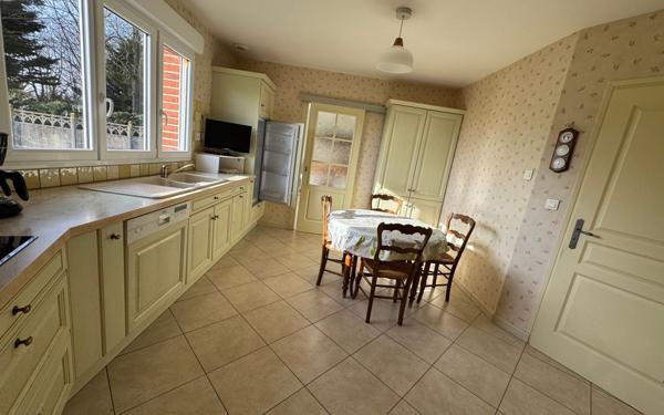 Maison à vendre    6 pièces •  Dompierre-Becquincourt