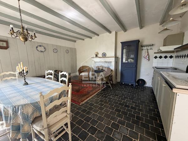 Grande maison de ville de caractère au coeur de Villiers-en-Plaine - 147m2 habitables