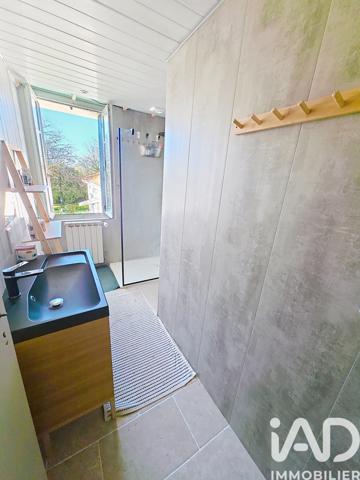 Maison à vendre 9 pièces 199 m² Orgedeuil