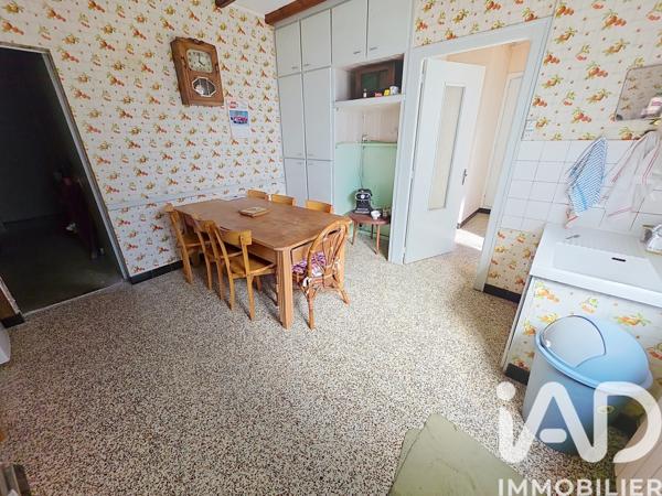 Maison à vendre 9 pièces 199 m² Orgedeuil