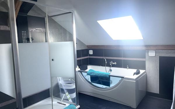 Maison à vendre    6 pièces •  Anglet