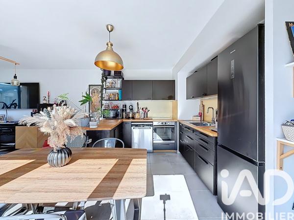 Appartement à vendre 4 pièces 84,1 m² Saint-Martin-d'Hères