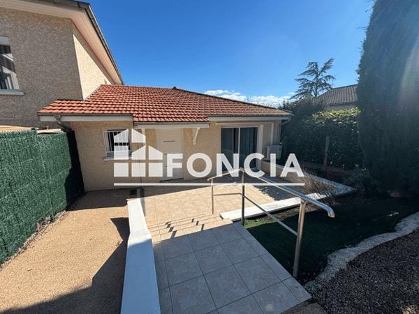 Location Maison 2 pièces 49.57 m² - 1 RUE DES PIERRES DOREES Chazay D Azergues 69380
