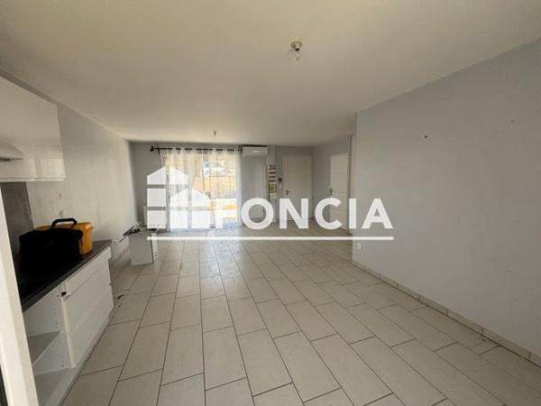 Location Maison 2 pièces 49.57 m² - 1 RUE DES PIERRES DOREES Chazay D Azergues 69380