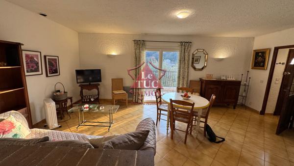 Chateauneuf dans villa, 3 pièces meublé à louer à l'année Châteauneuf-Grasse (06740)