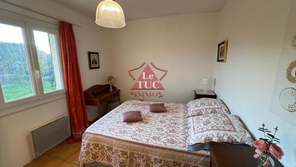 Chateauneuf dans villa, 3 pièces meublé à louer à l'année Châteauneuf-Grasse (06740)